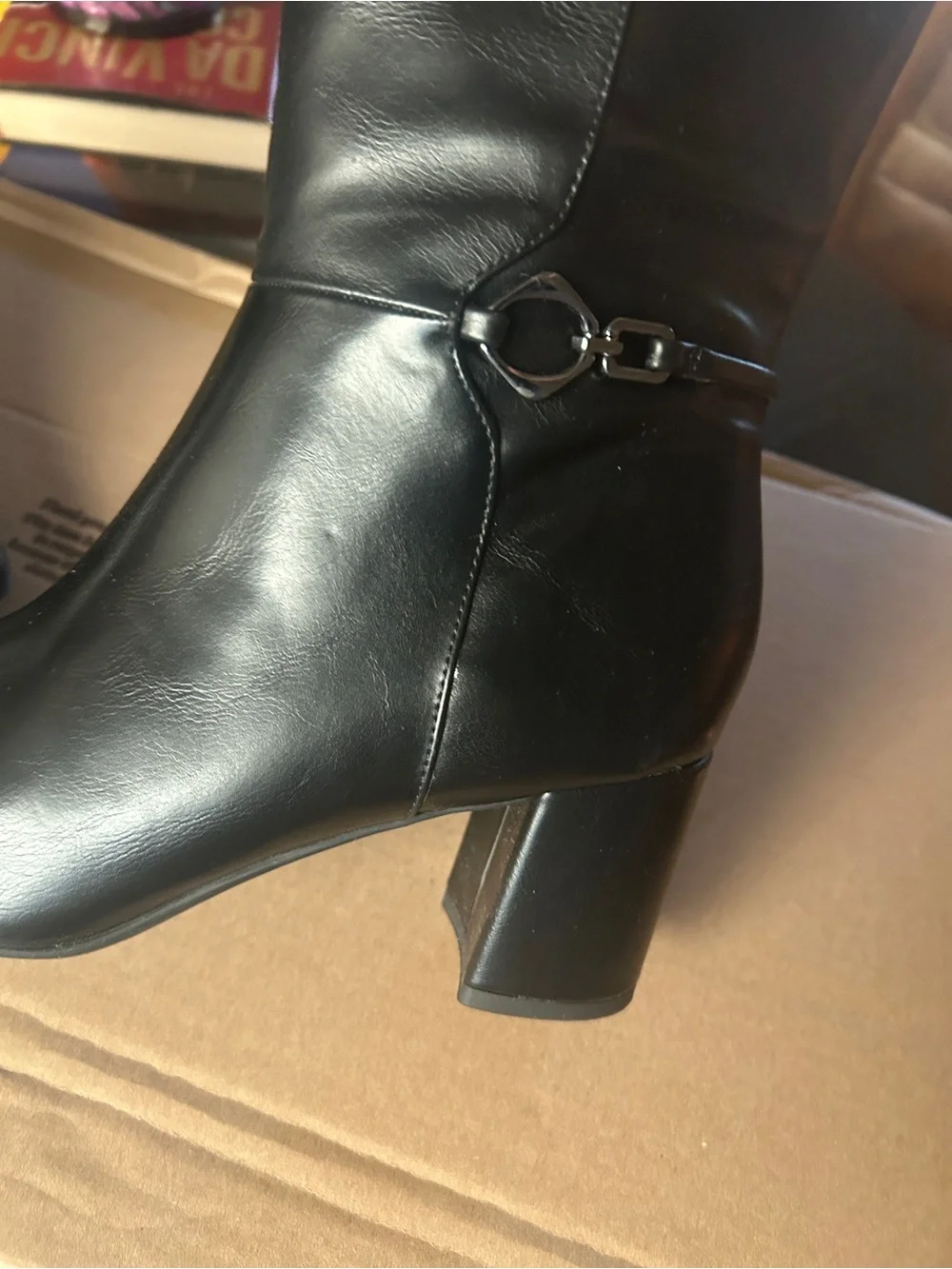 Naturalizer Waylon Women's 10 M Black Knee High